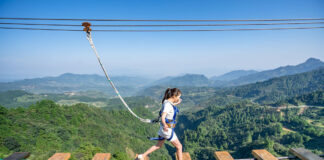 Highwire cho khu giải trí: Bay cao, chinh phục nỗi sợ