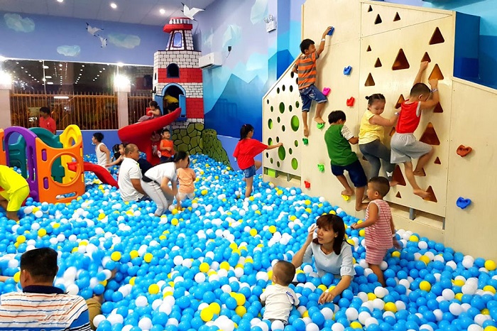 5 lỗi phổ biến khi chọn đồ chơi khu vui chơi làm giảm ROI 2 Chủ đầu tư kiểm tra phân vùng và lựa chọn đồ chơi cho khu vui chơi trẻ em